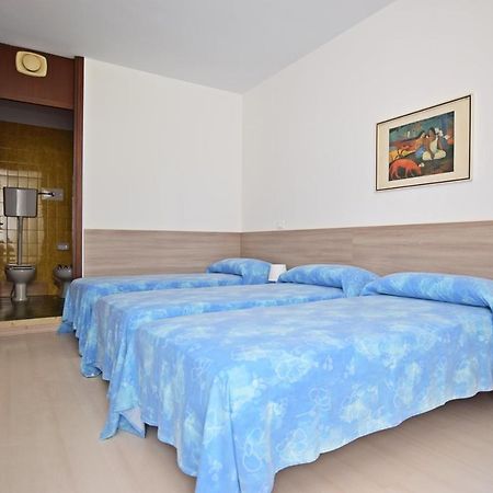 Condominio Luna 1 Lignano Sabbiadoro Kültér fotó