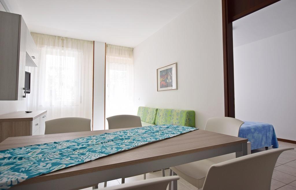 Condominio Luna 1 Lignano Sabbiadoro Kültér fotó